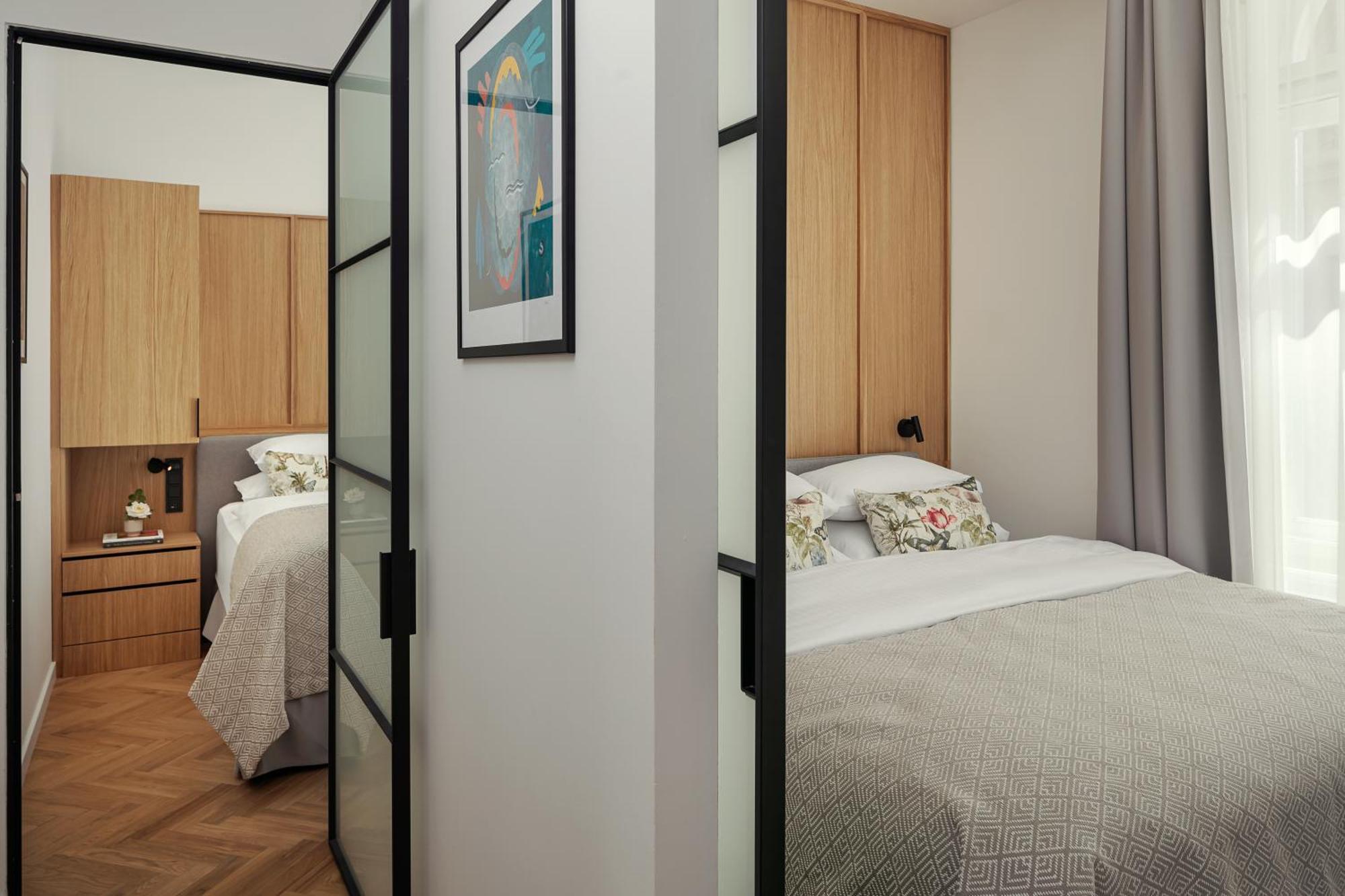 R16 Residences Praga